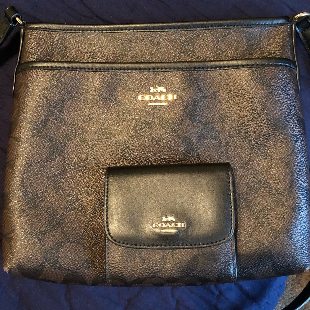 Coach crossbody shoulder bag